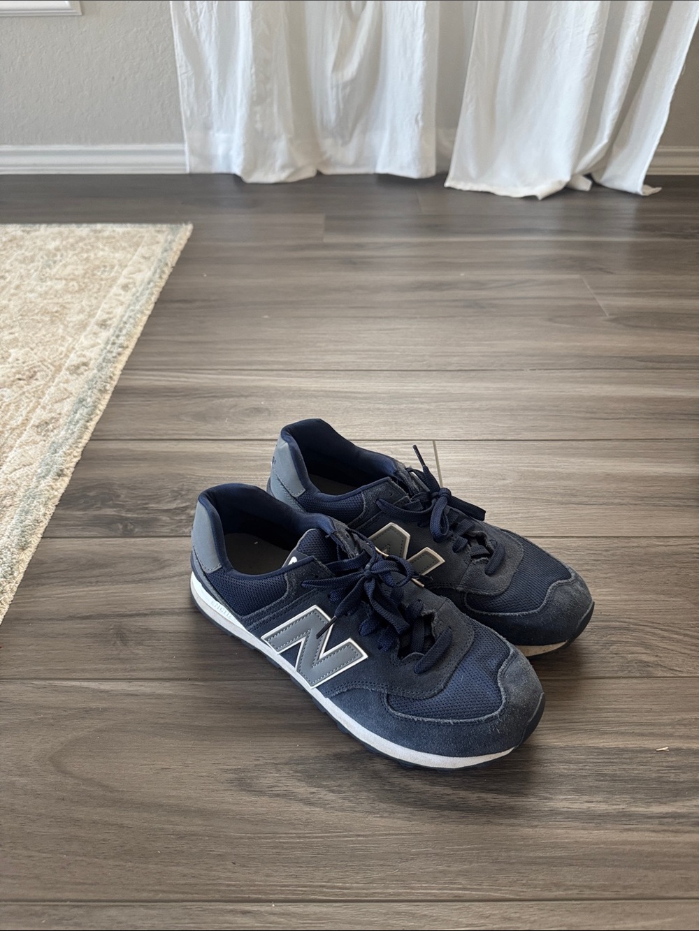 New Balance sneakers 574